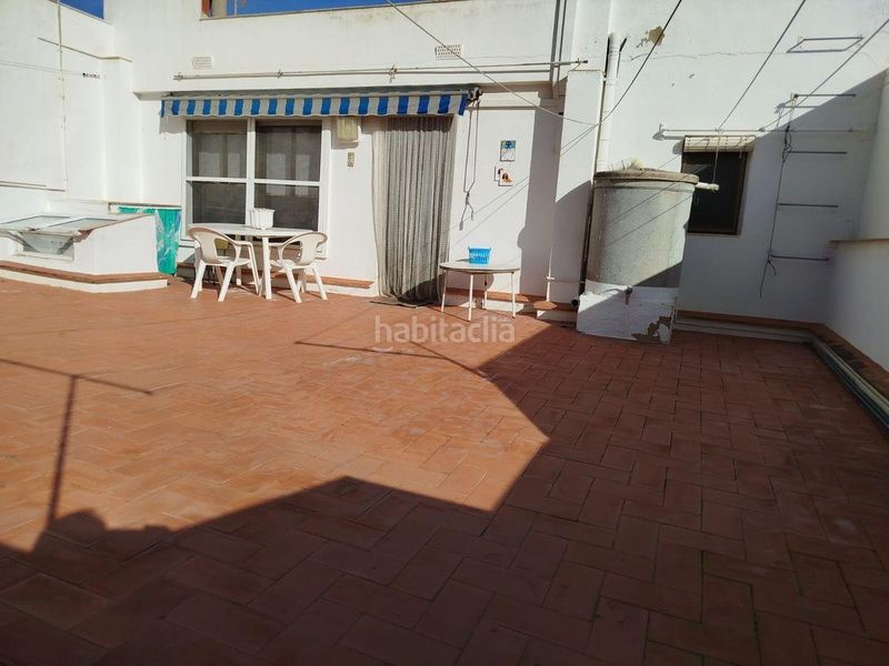 Foto bb87ced4-4957-46a0-82c4-81321f9a4f76. Casa amb calefacció a Centre La Ràpita