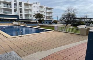 Ground floor in Avinguda Catalunya. Planta baja con encanto y  bonita zona comunitaria