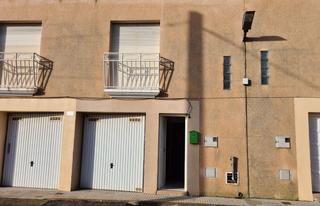 Casa adossada a Ulldecona. Casa cerca del pantano,  montaña. todo aventura