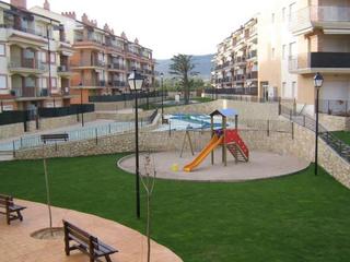 Apartament a Alcanar. Bonito apartamento en una urbanización excelente