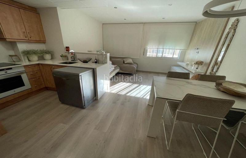 Foto f4f7e3e7-a957-42d2-b969-f62970bb699b. Erdgeschoss in Avinguda Catalunya Sant Carles de la Ràpita