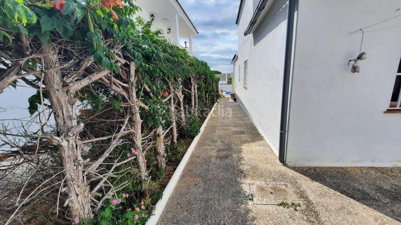 Foto a556b1dc-3d69-4272-8cd1-a8b11d2afd0b. Xalet amb calefacció aparcament piscina a Alcanar