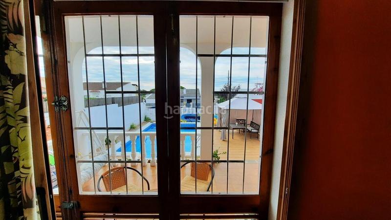 Foto f05735ee-9500-46bf-a4fc-dda0179be2fb. Xalet amb calefacció aparcament piscina a Alcanar