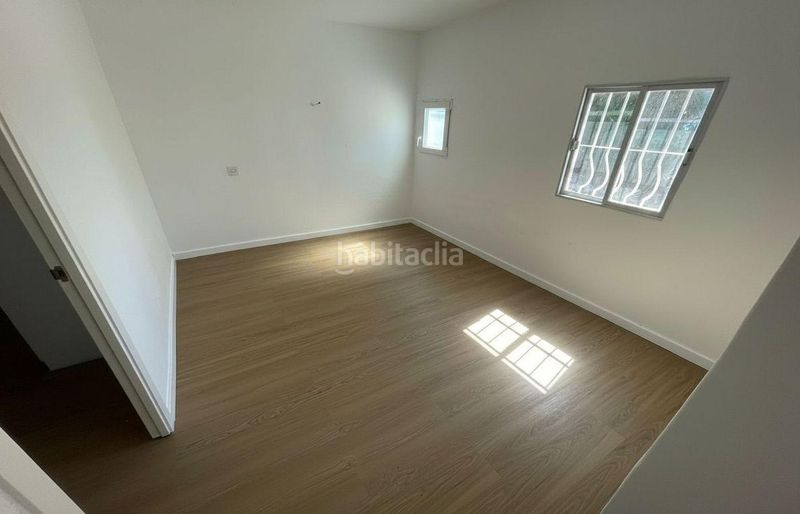 Foto 2512a7c3-52de-4f00-bfad-2fec770e3dd4. Xalet amb aparcament a Alcanar