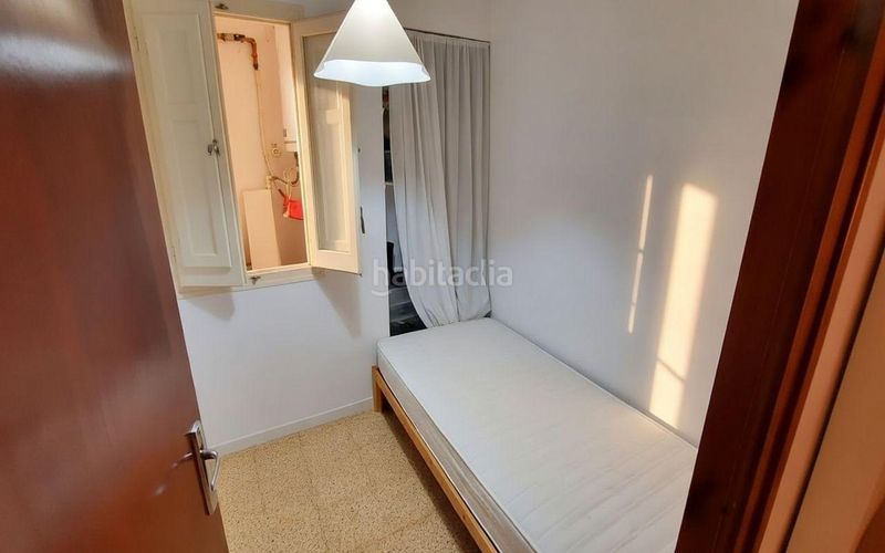 Foto 7067d241-7872-4e3d-97cd-f4e59dbb42dc. Edificio espectacular edificio con almacen, 2 pisos y terrado comunitario en zona muy tranquila en La Ràpita