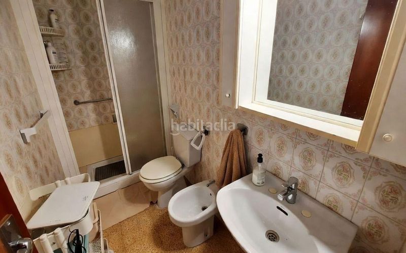 Foto be08a8b1-68a6-4015-aa63-32a7318760bd. Edificio espectacular edificio con almacen, 2 pisos y terrado comunitario en zona muy tranquila en La Ràpita