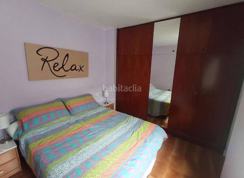 Foto d42bcde0-3858-459c-ab0d-a338a96cf20e. Edificio espectacular edificio con almacen, 2 pisos y terrado comunitario en zona muy tranquila en La Ràpita