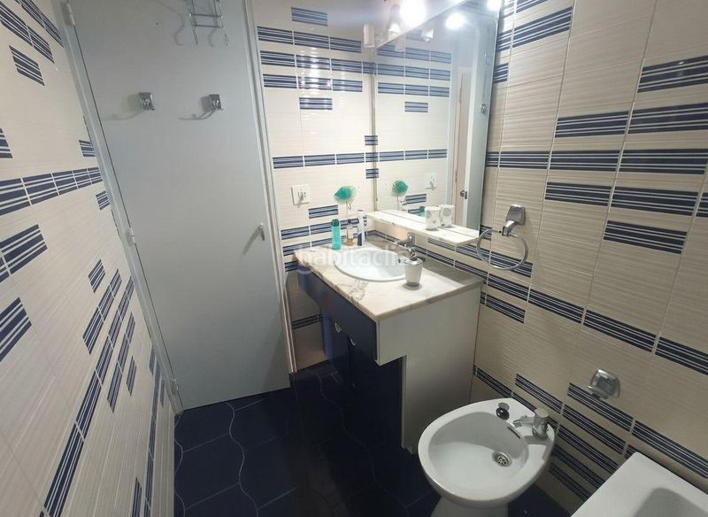 Foto f4b724d0-465e-4d27-b051-fba470236cba. Edificio espectacular edificio con almacen, 2 pisos y terrado comunitario en zona muy tranquila en La Ràpita