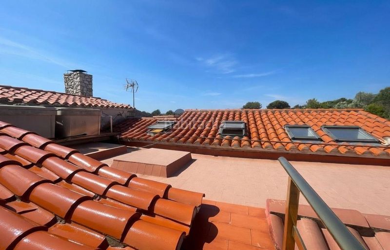 Foto ad150648-91c9-44a8-ace9-6cacbcb1ca38. Xalet amb aparcament piscina a Alcanar