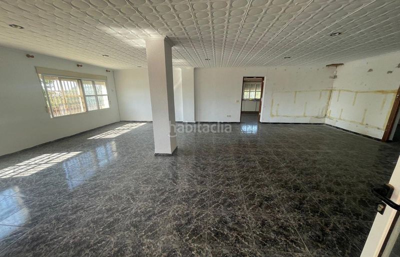 Foto ba836183-6a99-4428-9c94-a9f4deed95bb. Xalet amb aparcament piscina a Alcanar