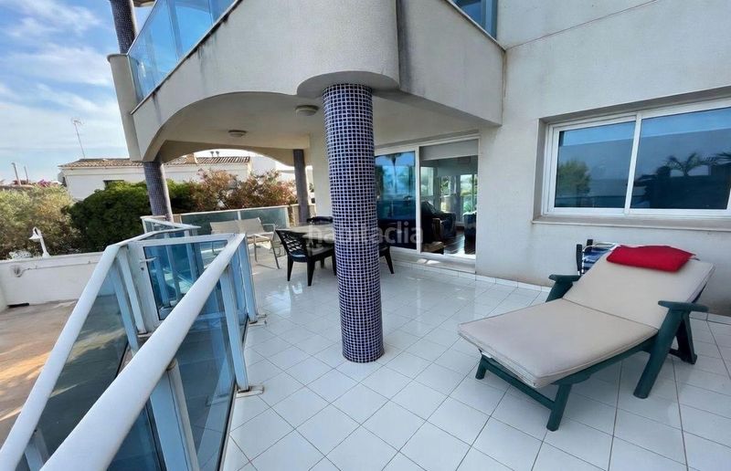 Foto 1de4ad5c-5358-4da9-8b15-f3a838b9a2f4. Planta baixa amb calefacció aparcament piscina a Alcanar