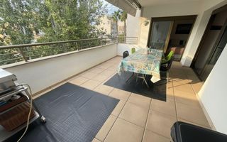 Àtic a Avinguda Catalunya. Acogedor ático duplex, con amplia terraza. seminuevo
