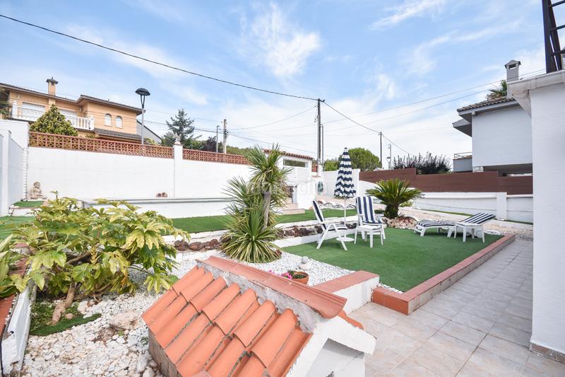 Foto 48e780e7-206e-4434-837b-d8e5e6ccbfe0. Chalet avec chauffage parking piscine dans Canyelles