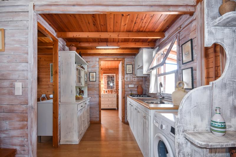 Foto f66309f2-2fbc-4f57-a43f-0e60c0ca50f0. Chalet avec chauffage parking piscine dans Canyelles