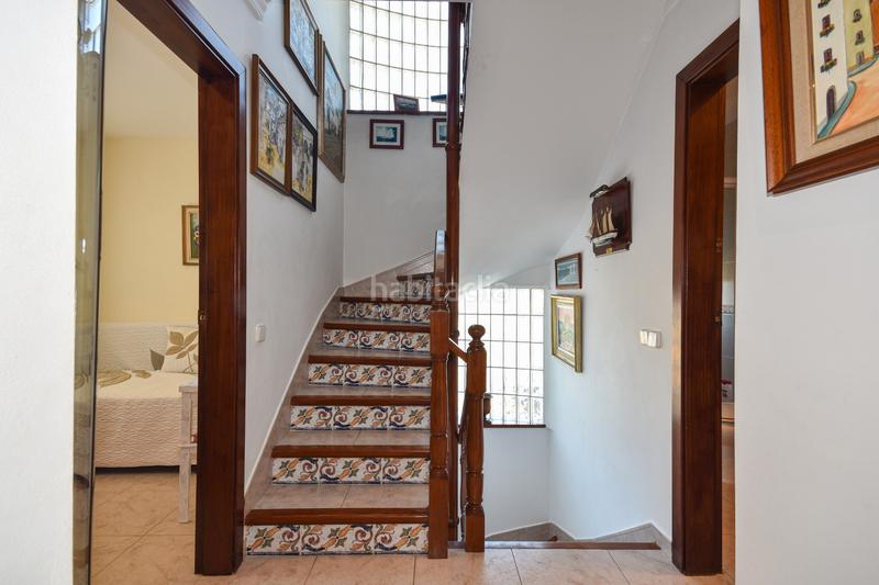 Foto 779132a9-dbaf-4fb0-8427-d6dd6bb899a4. Chalet  a 4 vientos con piscina en Canyelles