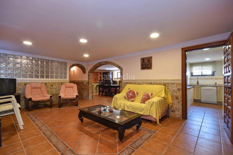 Foto c7dcafee-fd04-4307-b431-215ac140269b. Chalet sitges edificia os presenta esta espectacular casa con piscina en Calafell