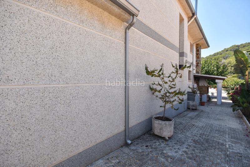 Foto f29d0e34-8b5d-4fda-b41f-12a236829fec. Chalet sitges edificia os presenta esta espectacular casa con piscina en Calafell