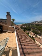 Maison jumelée  Carrer eramprunyà. Casa adosada con vistas al mar