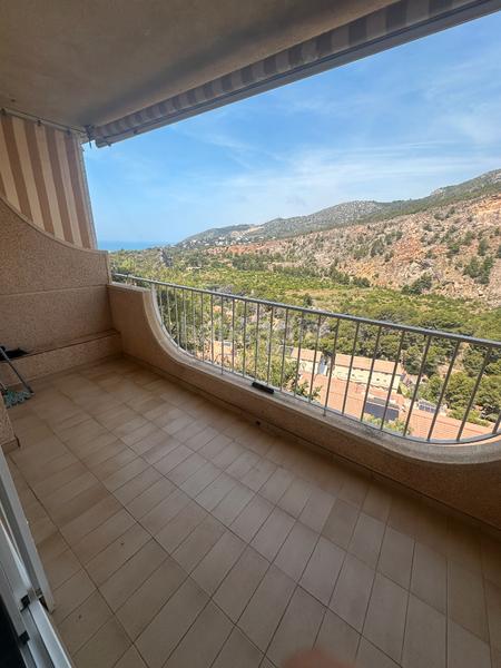 Foto 87d54a72-72b6-49dd-8e43-f4c7155b662e. Semi detached house with heating parking pool in les botigues de Sitges Sitges