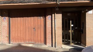 Parking coche en Carrer de cullera 24. 10.500� plaza de garaje sencilla