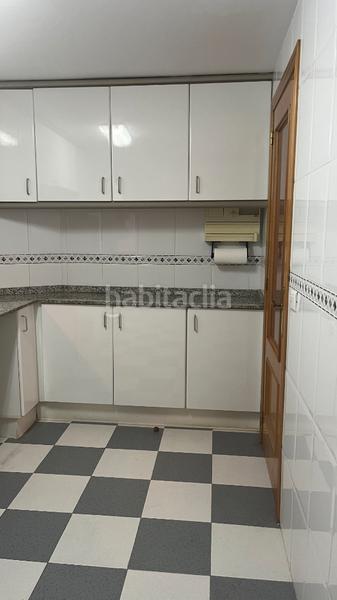 Foto 79984fa1-ec84-44f0-8cb2-cc5f9dd88444. Appartement avec parking dans Benimàmet Valencia