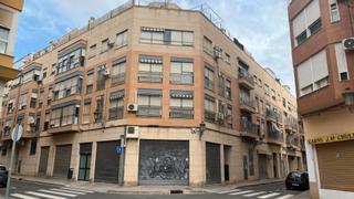 Local Comercial en Carrer de crisstom martnez 23. 140.000 local comercial de 173m2 con sotano