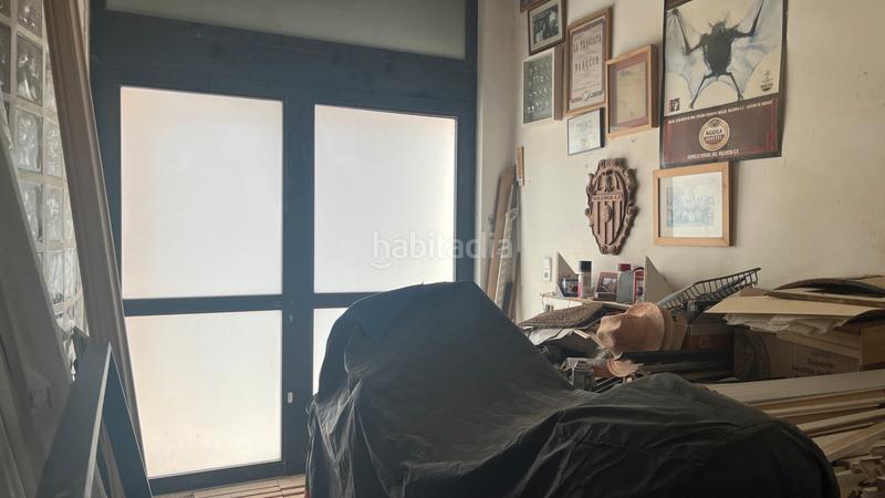 Foto b00de91d-31a7-4c85-b034-6693f8719cf5. Local commercial dans carrer de crisòstom martínez 23 dans Valencia