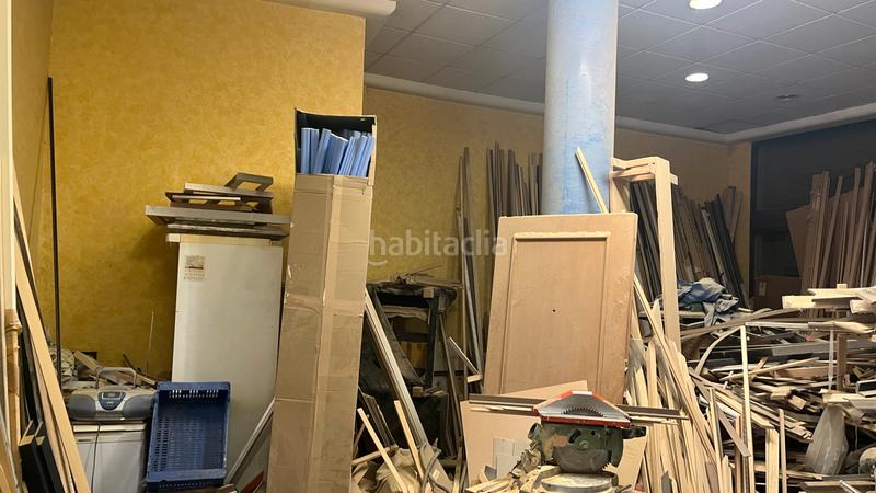 Foto b09e4c7c-a51e-44d6-b600-c7bcf23062a4. Local commercial dans carrer de crisòstom martínez 23 dans Valencia