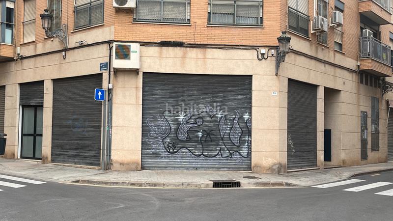 Foto f4721d1e-32c8-4aa4-b3c5-5f00f203b556. Local commercial dans carrer de crisòstom martínez 23 dans Valencia