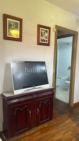 Foto 31532e85-06d6-433e-bc2a-dcc4f58ea35e. Estudi a Russafa Valencia