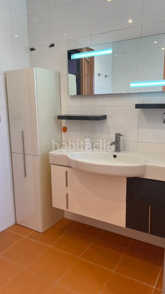 Foto 9ba87c97-3fc9-40e6-96f2-92ba2591f54e. Pis a Benimàmet Valencia