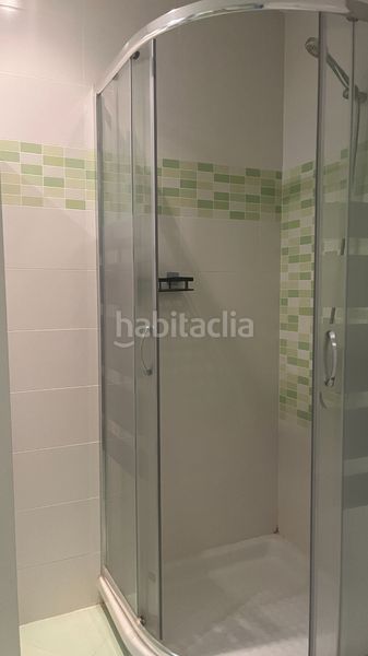 Foto 391ecd15-8e91-498e-8bc1-7e15eaa94a1d. Pis a Russafa Valencia