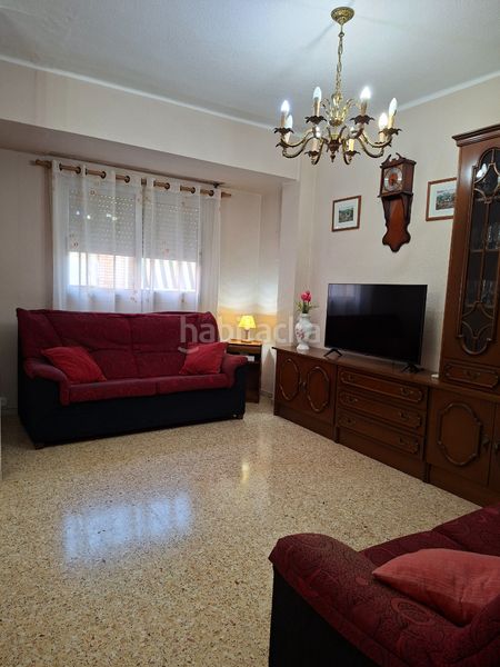 Foto e3ac1f74-f924-4707-bc36-1271d225af1e. Pis a Alfafar