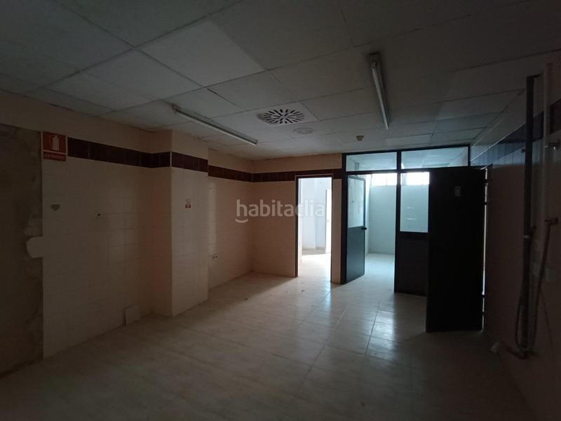 Foto dbc9d8a2-7af0-40b6-bac2-db3e095d284c. Local comercial a Germaníes - Juzgados Gandia