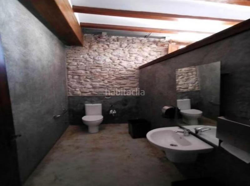 Foto 517ed48a-3092-4811-b517-5174ac931116. Locale commerciale in Potríes