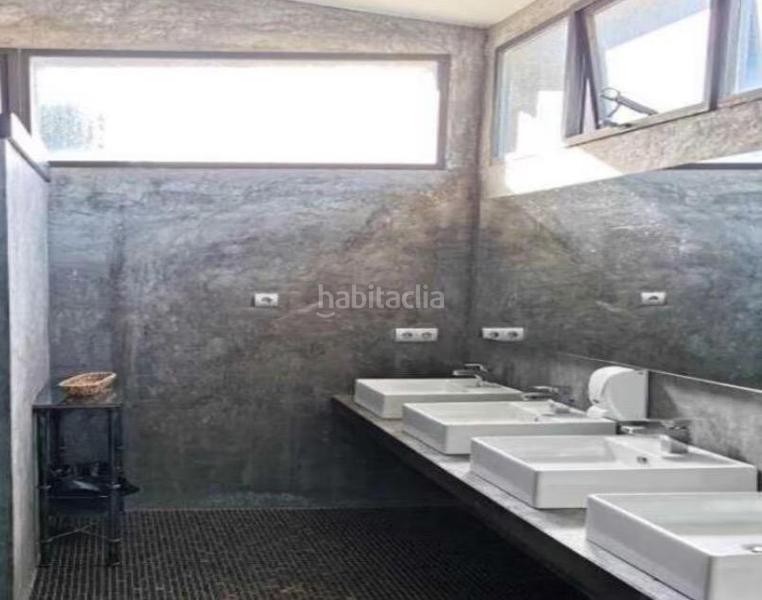 Foto 7678573b-8bba-464a-bb2a-08afd3176359. Locale commerciale in Potríes