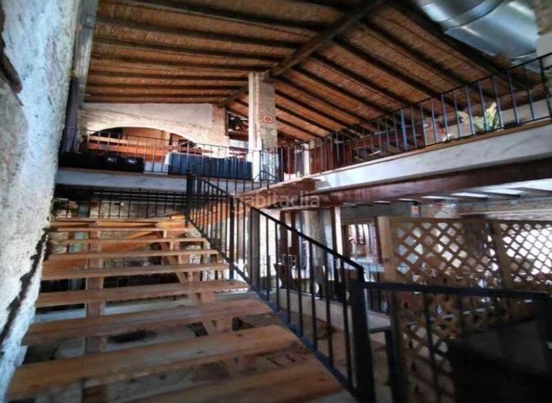 Foto 7f221a26-6bc8-4683-b6f8-75103eb2faa4. Locale commerciale in Potríes