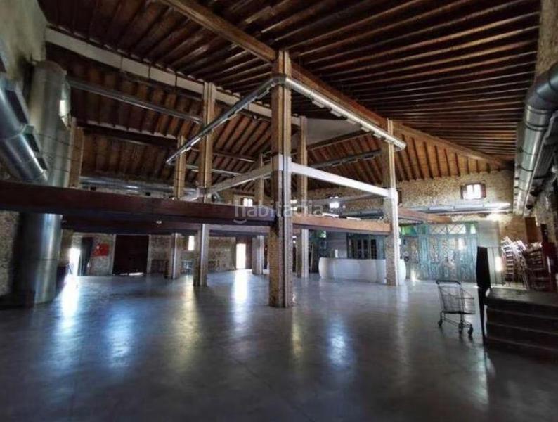 Foto 8401e7f3-d153-4cda-ba32-f6c49a4ab5c1. Locale commerciale in Potríes