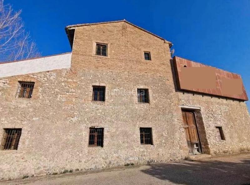 Foto bc7a7416-1e89-4032-bd4d-d5740bd6c1aa. Locale commerciale in Potríes