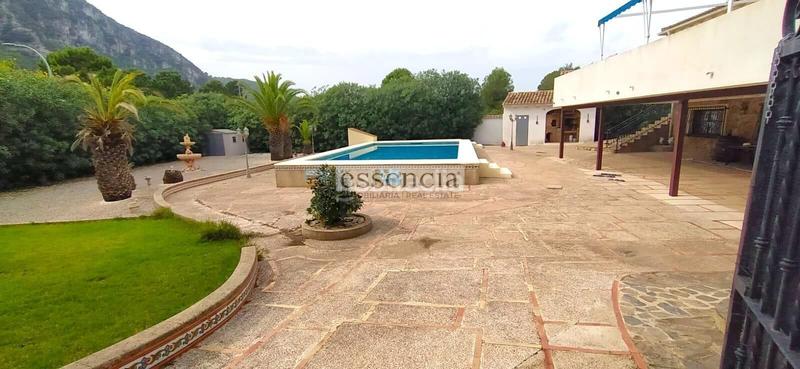 Foto 8a03c07b-6e59-4588-bdff-7cc6c70dc856. Chalet con riscaldamento parcheggio piscina in Barx