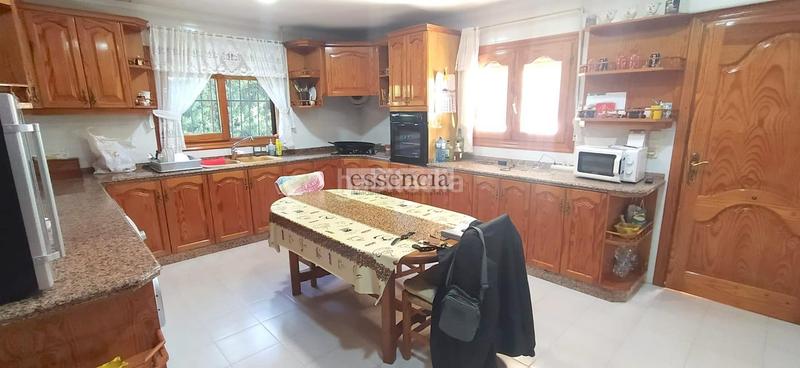 Foto a58b6576-4874-48d9-93e5-fb1a232d5ece. Chalet con riscaldamento parcheggio piscina in Barx