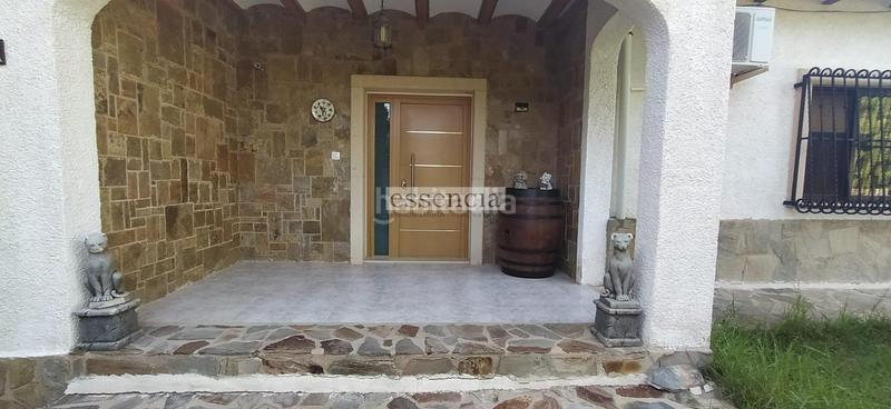 Foto bb21f614-36b1-4fca-9e92-689aeeb5f399. Chalet con riscaldamento parcheggio piscina in Barx