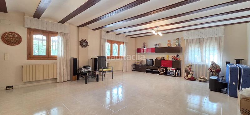 Foto ec216287-cccb-4456-bb15-cfbcabe65457. Chalet con riscaldamento parcheggio piscina in Barx