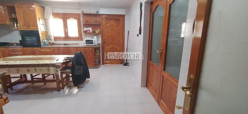 Foto ff86d489-18bf-41dc-bad4-b9919391c5f4. Chalet con riscaldamento parcheggio piscina in Barx