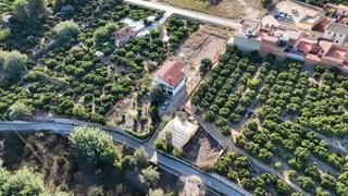 Chalet à Pobla Llarga (la). Descubre chalet con 215 m construidos en una amplia parcela de 3