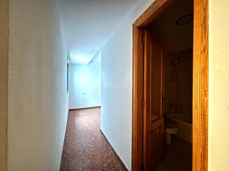 Foto c75e0a25-f55e-4fed-917e-d0ca0d12ed85. Pis amb aparcament a Corea Gandia