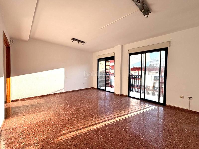 Foto d0803302-cd13-46d2-a5d1-8897fc3d5c53. Pis amb aparcament a Corea Gandia