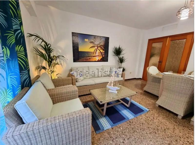 Foto fe7088b3-7117-4e2d-882f-7be8b53e1505. Piccolo appartamento con parcheggio in Plaza Elíptica - República Argentina Gandia