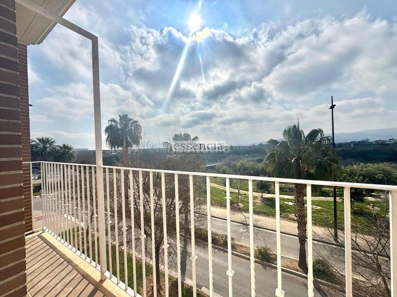 Foto 3d069480-aa83-4ed8-89e3-752352c26494. Piso  con vistas despejadas en Benipeixcar - El Raval Gandia