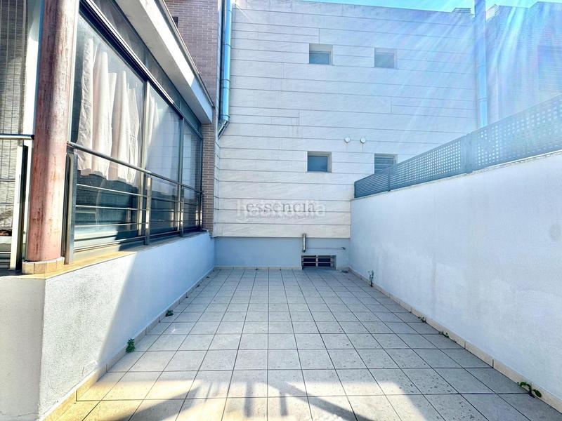 Foto 0b34dad7-ef0d-41c0-b523-6df0c334a9e4. Reihenhaus mit parking in Park Nord - Casona Gandia